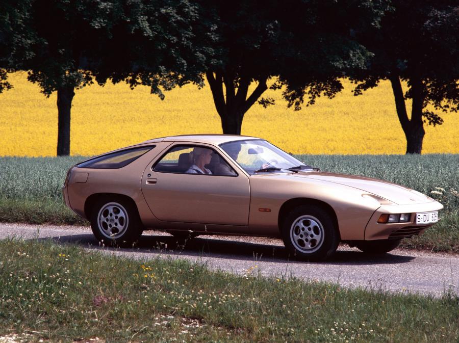  Porsche 928 1977 года  (WW) (фото 1 из 17)